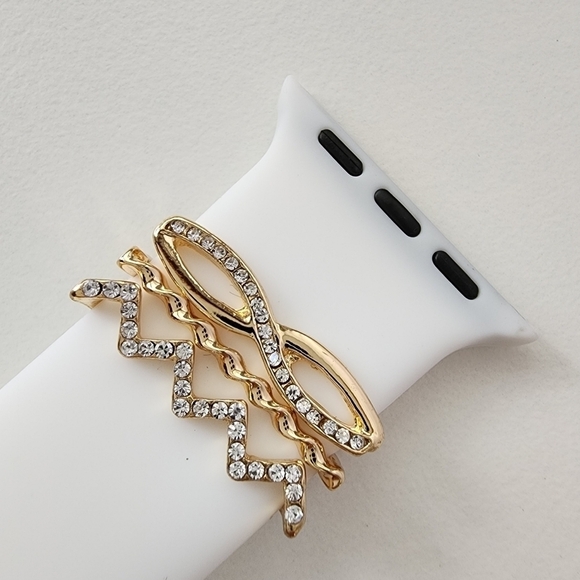 NWT White Golden Stone Heart Apple Watch Silicone Band - Picture 8 of 10